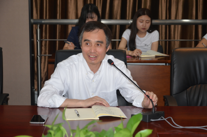 1496510685110137.jpg 4-高級(jí)副院長(zhǎng)孫明對(duì)職能部門的工作提出要求.jpg